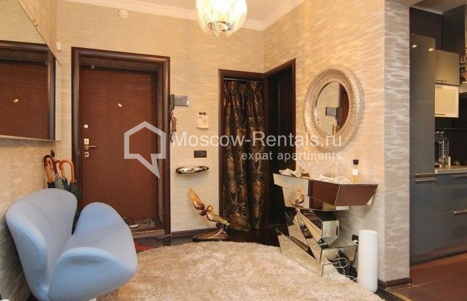 Photo #10 3-room (2 BR) apartment for <a href="http://moscow-rentals.ru/en/articles/long-term-rent" target="_blank">a long-term</a> rent
 in Russia, Moscow, Mansurovsky lane, 6