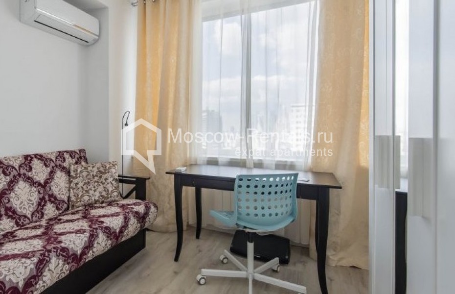 Photo #16 3-room (2 BR) apartment for <a href="http://moscow-rentals.ru/en/articles/long-term-rent" target="_blank">a long-term</a> rent
 in Russia, Moscow, New Arbat, 16