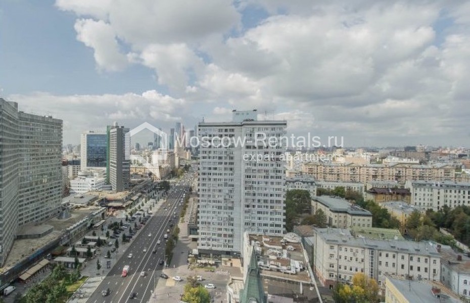 Photo #21 3-room (2 BR) apartment for <a href="http://moscow-rentals.ru/en/articles/long-term-rent" target="_blank">a long-term</a> rent
 in Russia, Moscow, New Arbat, 16