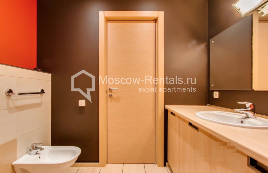 Photo #11 3-room (2 BR) apartment for <a href="http://moscow-rentals.ru/en/articles/long-term-rent" target="_blank">a long-term</a> rent
 in Russia, Moscow, Nikitskyi blv, 17