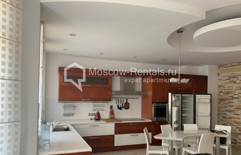Photo #2 2-room (1 BR) apartment for <a href="http://moscow-rentals.ru/en/articles/long-term-rent" target="_blank">a long-term</a> rent
 in Russia, Moscow, Gilyarovskogo str, 4К1