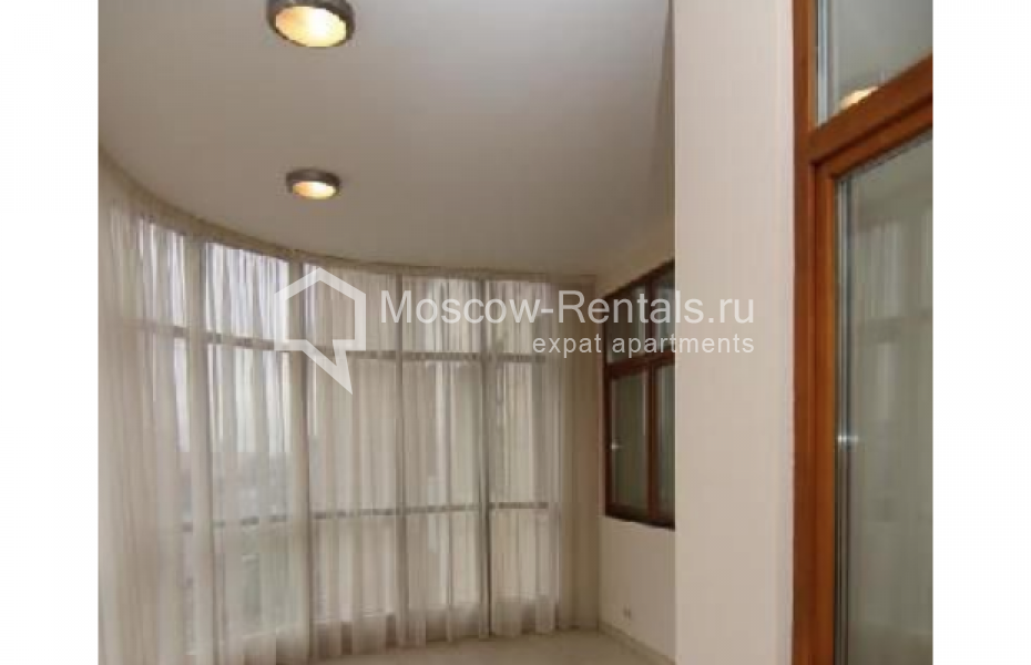 Photo #5 2-room (1 BR) apartment for <a href="http://moscow-rentals.ru/en/articles/long-term-rent" target="_blank">a long-term</a> rent
 in Russia, Moscow, B. Kamenshiki str, 2