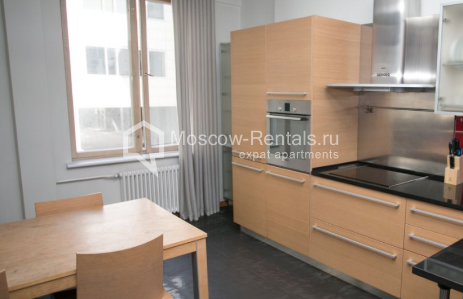 Photo #9 3-room (2 BR) apartment for <a href="http://moscow-rentals.ru/en/articles/long-term-rent" target="_blank">a long-term</a> rent
 in Russia, Moscow, B. Yakimanka, 17/2С2