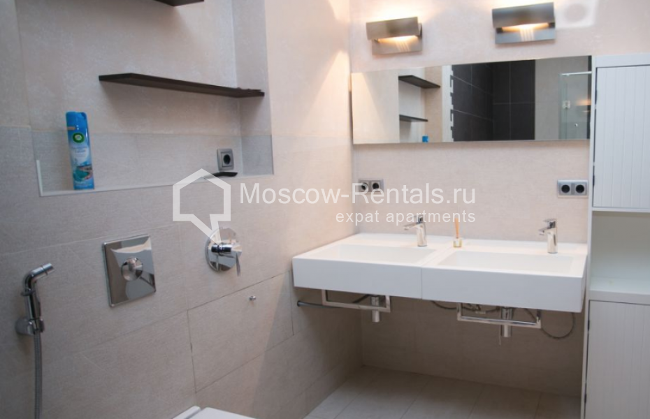Photo #22 3-room (2 BR) apartment for <a href="http://moscow-rentals.ru/en/articles/long-term-rent" target="_blank">a long-term</a> rent
 in Russia, Moscow, B. Yakimanka, 17/2С2