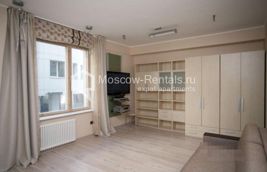 Photo #17 3-room (2 BR) apartment for <a href="http://moscow-rentals.ru/en/articles/long-term-rent" target="_blank">a long-term</a> rent
 in Russia, Moscow, B. Yakimanka, 17/2С2
