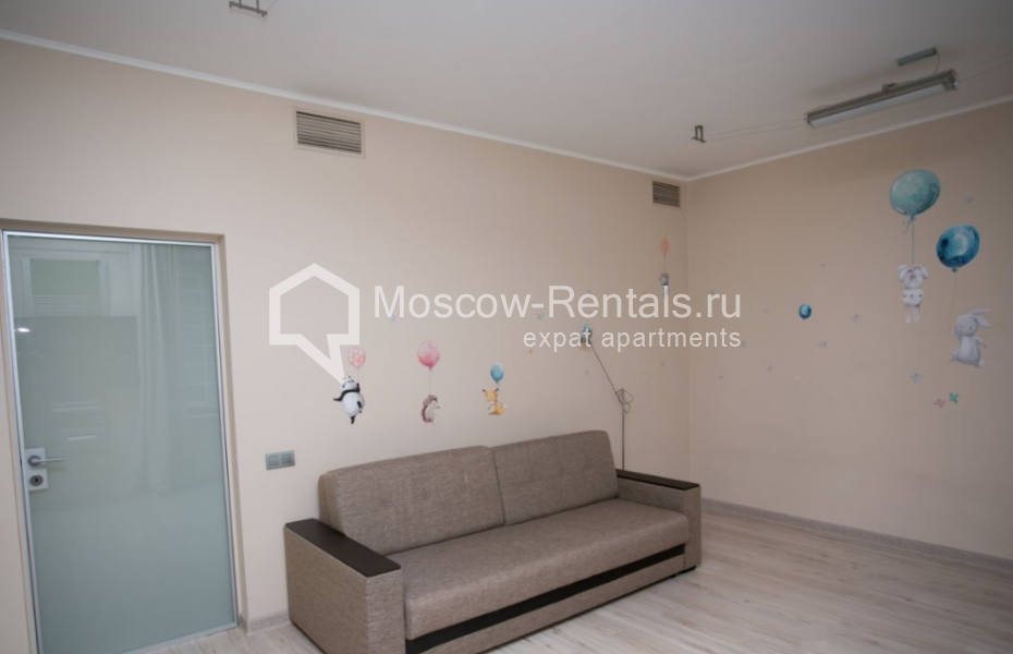 Photo #18 3-room (2 BR) apartment for <a href="http://moscow-rentals.ru/en/articles/long-term-rent" target="_blank">a long-term</a> rent
 in Russia, Moscow, B. Yakimanka, 17/2С2