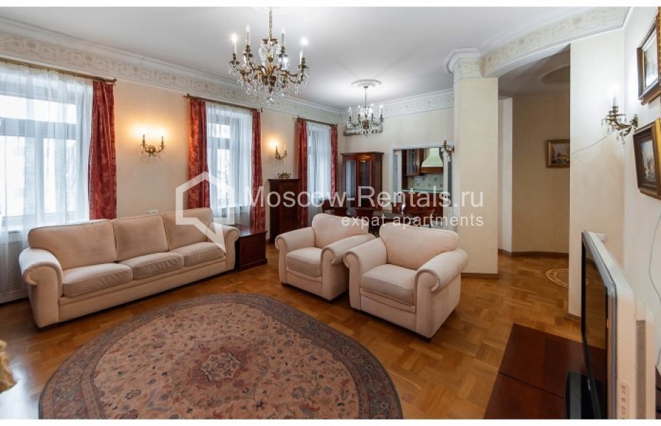 Photo #2 4-room (3 BR) apartment for <a href="http://moscow-rentals.ru/en/articles/long-term-rent" target="_blank">a long-term</a> rent
 in Russia, Moscow, Sushchevskaya str, 29