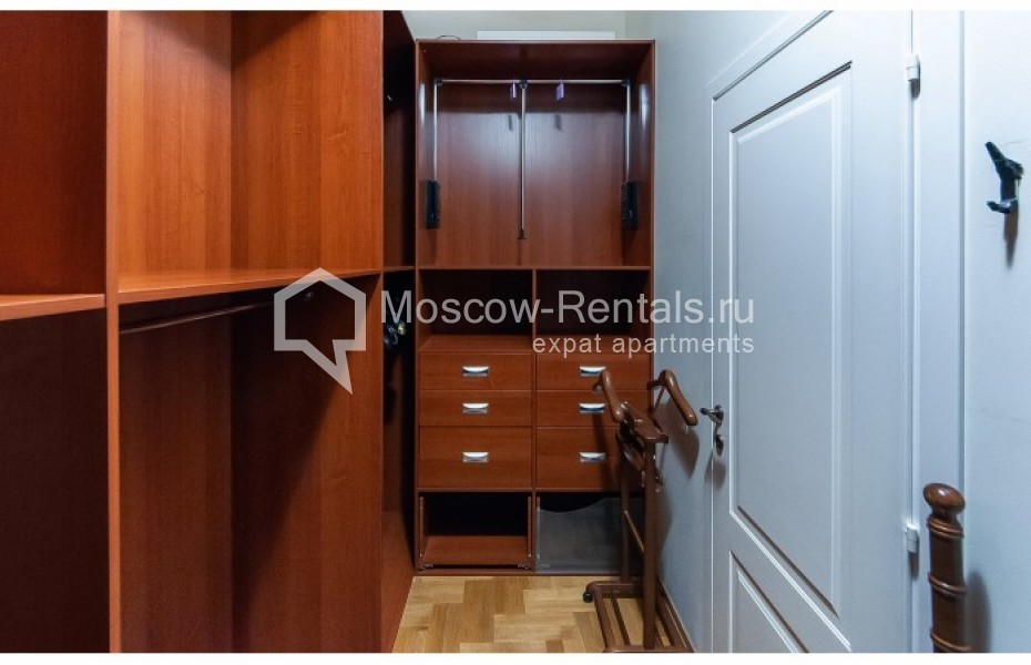 Photo #8 4-room (3 BR) apartment for <a href="http://moscow-rentals.ru/en/articles/long-term-rent" target="_blank">a long-term</a> rent
 in Russia, Moscow, Sushchevskaya str, 29