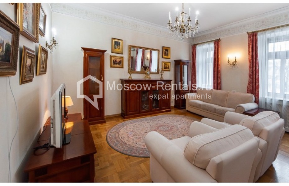 Photo #1 4-room (3 BR) apartment for <a href="http://moscow-rentals.ru/en/articles/long-term-rent" target="_blank">a long-term</a> rent
 in Russia, Moscow, Sushchevskaya str, 29