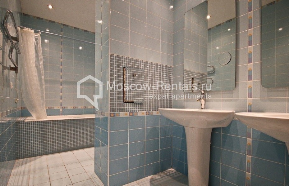 Photo #9 3-room (2 BR) apartment for <a href="http://moscow-rentals.ru/en/articles/long-term-rent" target="_blank">a long-term</a> rent
 in Russia, Moscow, Kutuzovsky prosp, 30/32