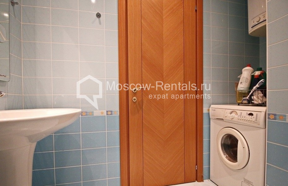 Photo #11 3-room (2 BR) apartment for <a href="http://moscow-rentals.ru/en/articles/long-term-rent" target="_blank">a long-term</a> rent
 in Russia, Moscow, Kutuzovsky prosp, 30/32