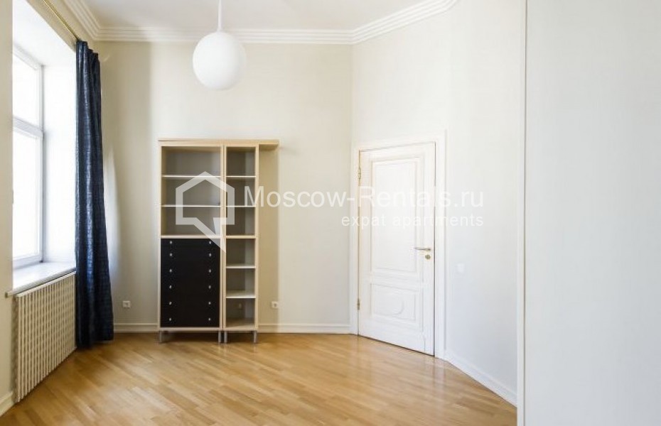 Photo #6 5-room (4 BR) apartment for <a href="http://moscow-rentals.ru/en/articles/long-term-rent" target="_blank">a long-term</a> rent
 in Russia, Moscow, Malaya Molchanovka str, 8С2