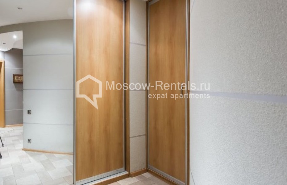 Photo #14 6-room (5 BR) apartment for <a href="http://moscow-rentals.ru/en/articles/long-term-rent" target="_blank">a long-term</a> rent
 in Russia, Moscow, Petrovskyi blv, 23