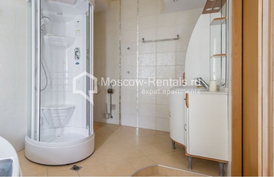 Photo #16 6-room (5 BR) apartment for <a href="http://moscow-rentals.ru/en/articles/long-term-rent" target="_blank">a long-term</a> rent
 in Russia, Moscow, Petrovskyi blv, 23