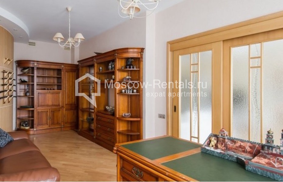Photo #7 6-room (5 BR) apartment for <a href="http://moscow-rentals.ru/en/articles/long-term-rent" target="_blank">a long-term</a> rent
 in Russia, Moscow, Petrovskyi blv, 23