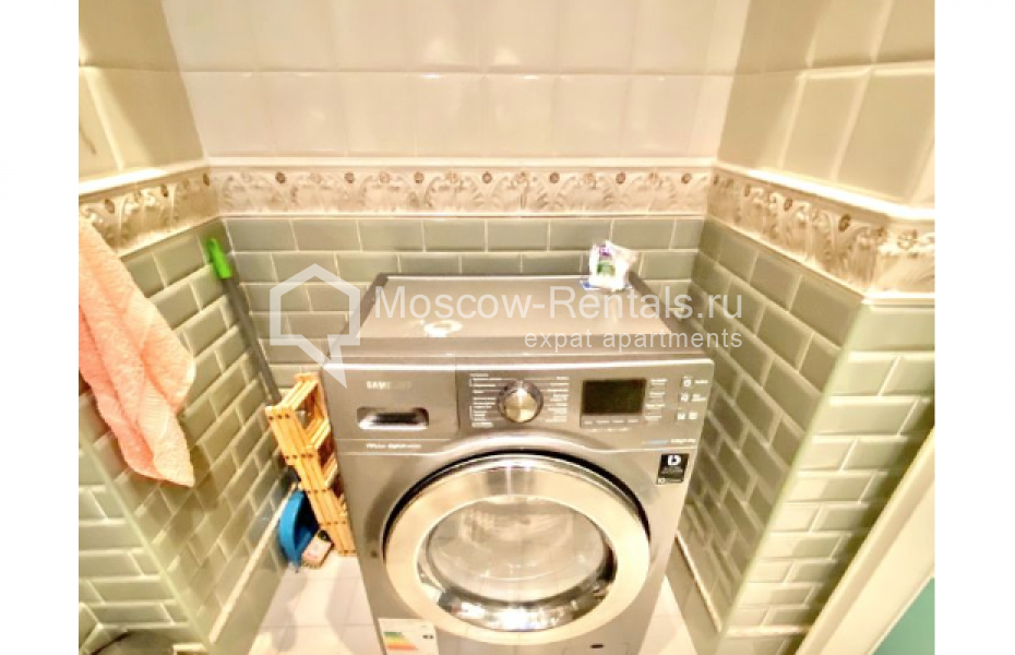 Photo #21 5-room (4 BR) apartment for <a href="http://moscow-rentals.ru/en/articles/long-term-rent" target="_blank">a long-term</a> rent
 in Russia, Moscow, Brusov lane, 6