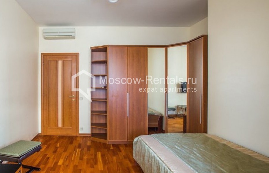 Photo #8 4-room (3 BR) apartment for <a href="http://moscow-rentals.ru/en/articles/long-term-rent" target="_blank">a long-term</a> rent
 in Russia, Moscow, Shabolovka str, 23к1