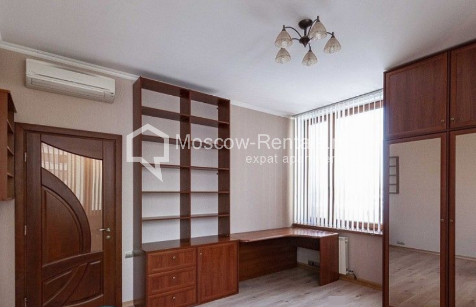 Photo #9 4-room (3 BR) apartment for <a href="http://moscow-rentals.ru/en/articles/long-term-rent" target="_blank">a long-term</a> rent
 in Russia, Moscow, Shabolovka str, 23к4