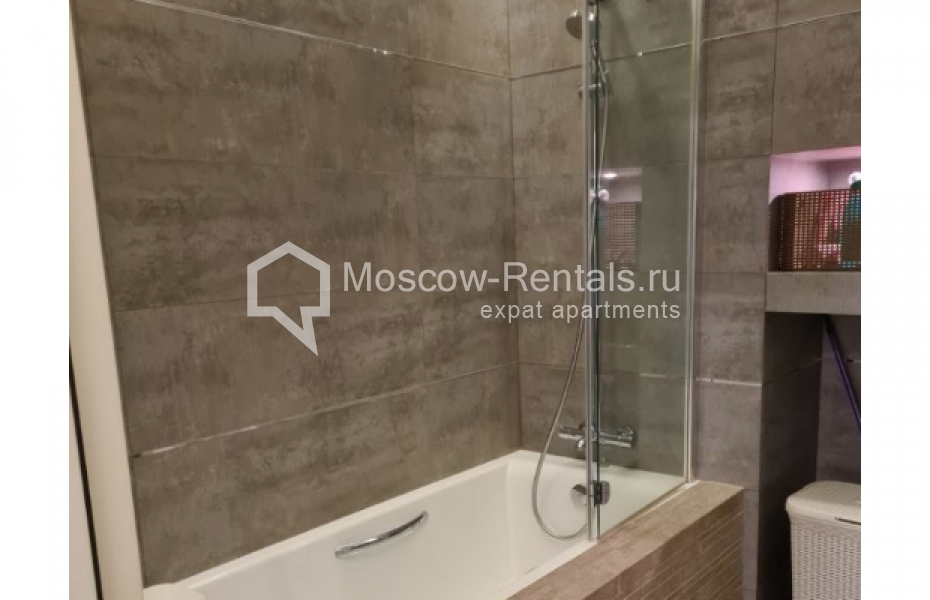Photo #10 3-room (2 BR) apartment for <a href="http://moscow-rentals.ru/en/articles/long-term-rent" target="_blank">a long-term</a> rent
 in Russia, Moscow, Pushkarev lane, 16
