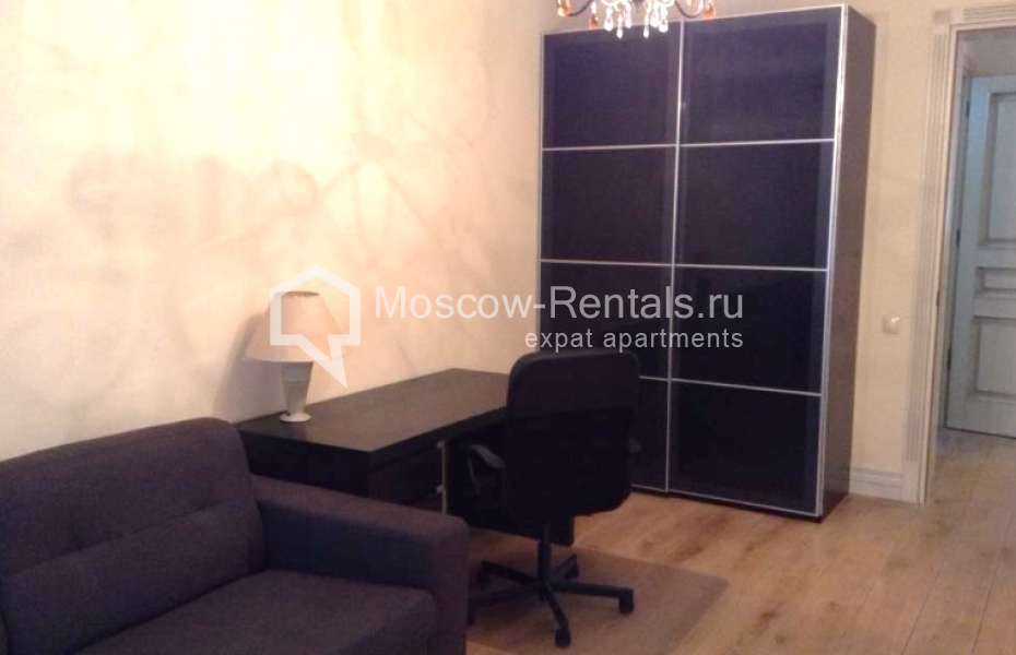 Photo #5 3-room (2 BR) apartment for <a href="http://moscow-rentals.ru/en/articles/long-term-rent" target="_blank">a long-term</a> rent
 in Russia, Moscow, Berezhkovskaya emb, 4