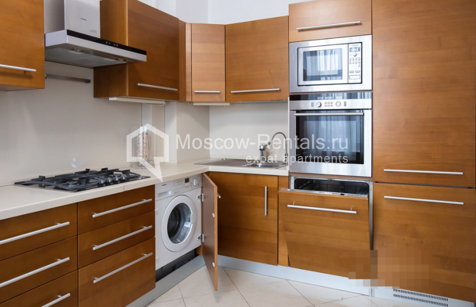 Photo #2 2-room (1 BR) apartment for <a href="http://moscow-rentals.ru/en/articles/long-term-rent" target="_blank">a long-term</a> rent
 in Russia, Moscow, Tverskaya str, 8к1