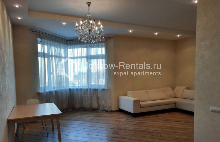 Photo #4 3-room (2 BR) apartment for <a href="http://moscow-rentals.ru/en/articles/long-term-rent" target="_blank">a long-term</a> rent
 in Russia, Moscow, Dmitriya Uliyanova str, 31