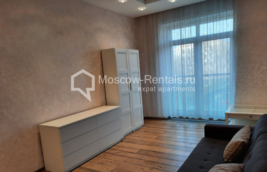 Photo #15 3-room (2 BR) apartment for <a href="http://moscow-rentals.ru/en/articles/long-term-rent" target="_blank">a long-term</a> rent
 in Russia, Moscow, Dmitriya Uliyanova str, 31