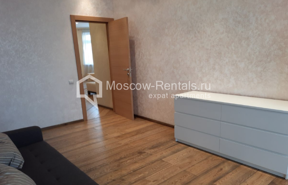 Photo #16 3-room (2 BR) apartment for <a href="http://moscow-rentals.ru/en/articles/long-term-rent" target="_blank">a long-term</a> rent
 in Russia, Moscow, Dmitriya Uliyanova str, 31