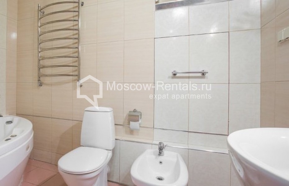 Photo #9 4-room (3 BR) apartment for <a href="http://moscow-rentals.ru/en/articles/long-term-rent" target="_blank">a long-term</a> rent
 in Russia, Moscow, Nakhimovskyi prospect, 56