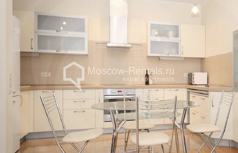 Photo #5 3-room (2 BR) apartment for <a href="http://moscow-rentals.ru/en/articles/long-term-rent" target="_blank">a long-term</a> rent
 in Russia, Moscow, Leninskyi prosp, 126