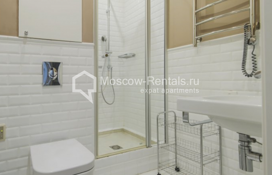 Photo #13 4-room (3 BR) apartment for <a href="http://moscow-rentals.ru/en/articles/long-term-rent" target="_blank">a long-term</a> rent
 in Russia, Moscow, Ozerkovskaya emb, 26