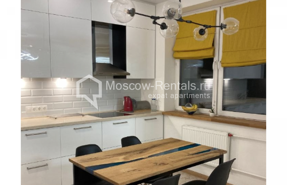 Photo #4 3-room (2 BR) apartment for <a href="http://moscow-rentals.ru/en/articles/long-term-rent" target="_blank">a long-term</a> rent
 in Russia, Moscow, Presnenskyi val, 14к6
