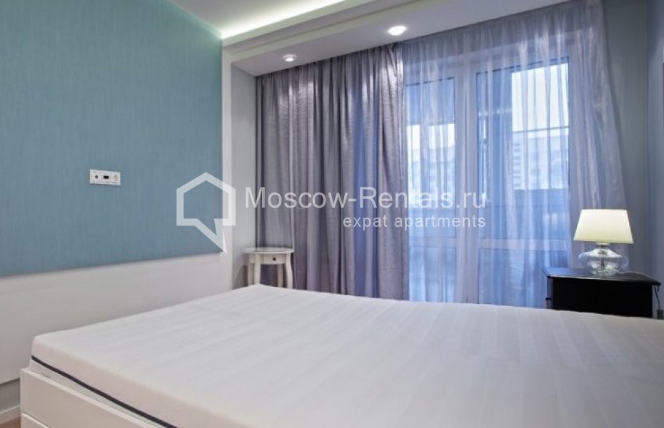 Photo #10 3-room (2 BR) apartment for <a href="http://moscow-rentals.ru/en/articles/long-term-rent" target="_blank">a long-term</a> rent
 in Russia, Moscow, B. Spasskaya str, 31