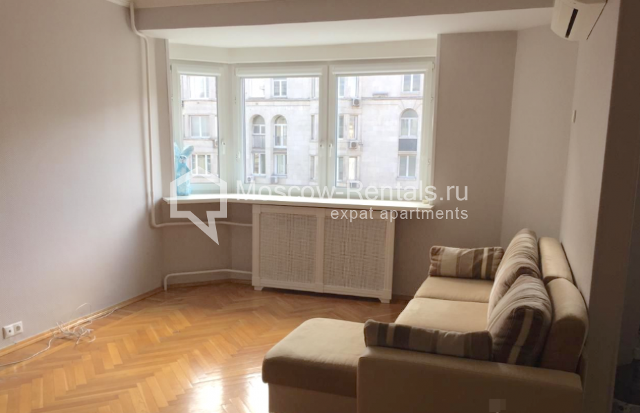 Photo #2 3-room (2 BR) apartment for <a href="http://moscow-rentals.ru/en/articles/long-term-rent" target="_blank">a long-term</a> rent
 in Russia, Moscow, 1st Tverskaya-Yamskaya str, 10