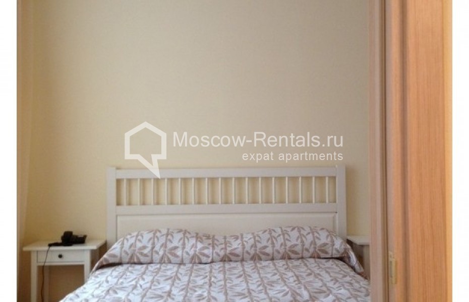 Photo #8 2-room (1 BR) apartment for <a href="http://moscow-rentals.ru/en/articles/long-term-rent" target="_blank">a long-term</a> rent
 in Russia, Moscow, Pobedy sq, 1