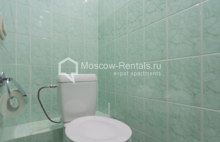 Photo #11 4-room (3 BR) apartment for <a href="http://moscow-rentals.ru/en/articles/long-term-rent" target="_blank">a long-term</a> rent
 in Russia, Moscow, Krivoarbatskyi lane, 19