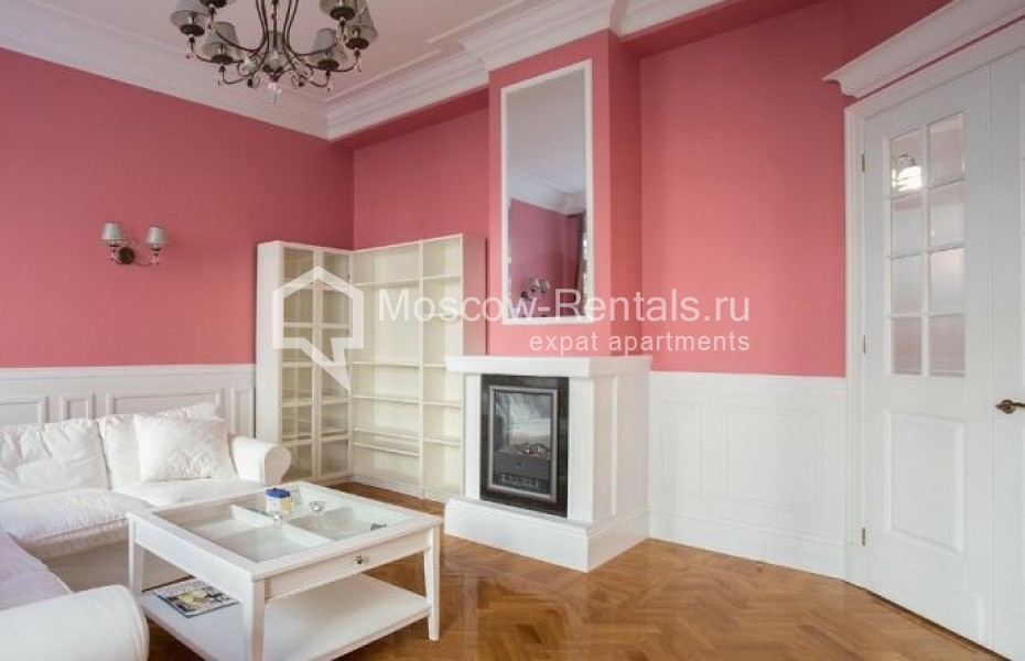 Photo #6 4-room (3 BR) apartment for <a href="http://moscow-rentals.ru/en/articles/long-term-rent" target="_blank">a long-term</a> rent
 in Russia, Moscow, Serafimovicha str, 2