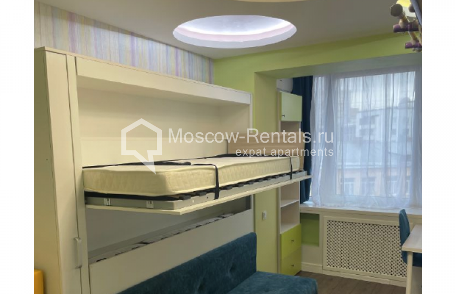 Photo #13 3-room (2 BR) apartment for <a href="http://moscow-rentals.ru/en/articles/long-term-rent" target="_blank">a long-term</a> rent
 in Russia, Moscow, Gruzinskyi val, 14