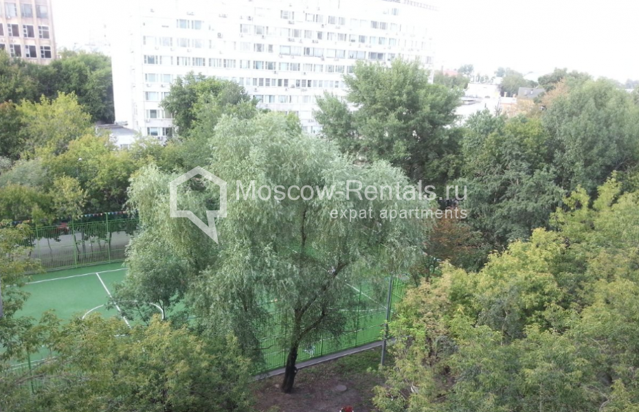 Photo #20 3-room (2 BR) apartment for <a href="http://moscow-rentals.ru/en/articles/long-term-rent" target="_blank">a long-term</a> rent
 in Russia, Moscow, B. Spasskaya str, 31