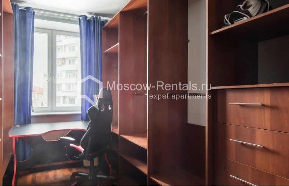 Photo #12 3-room (2 BR) apartment for <a href="http://moscow-rentals.ru/en/articles/long-term-rent" target="_blank">a long-term</a> rent
 in Russia, Moscow, Novolesnoi lane, 5