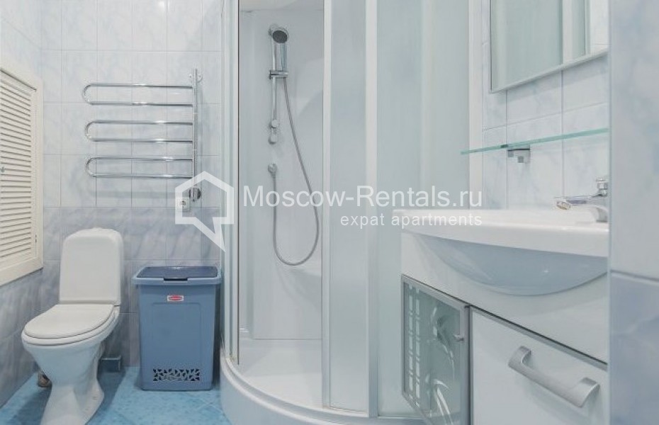 Photo #15 3-room (2 BR) apartment for <a href="http://moscow-rentals.ru/en/articles/long-term-rent" target="_blank">a long-term</a> rent
 in Russia, Moscow, Novolesnoi lane, 5
