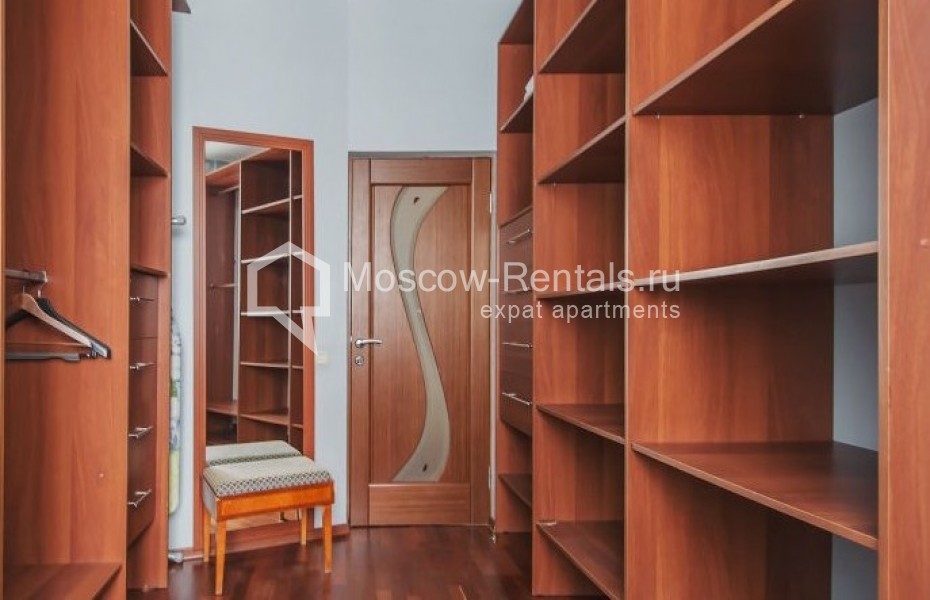 Photo #14 3-room (2 BR) apartment for <a href="http://moscow-rentals.ru/en/articles/long-term-rent" target="_blank">a long-term</a> rent
 in Russia, Moscow, Novolesnoi lane, 5