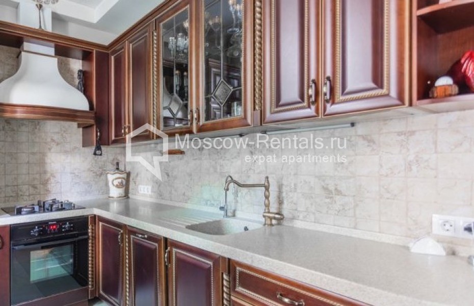 Photo #2 3-room (2 BR) apartment for <a href="http://moscow-rentals.ru/en/articles/long-term-rent" target="_blank">a long-term</a> rent
 in Russia, Moscow, M. Levshinskyi lane, 14/9С1