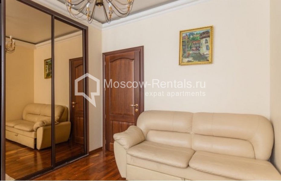 Photo #10 3-room (2 BR) apartment for <a href="http://moscow-rentals.ru/en/articles/long-term-rent" target="_blank">a long-term</a> rent
 in Russia, Moscow, M. Levshinskyi lane, 14/9С1