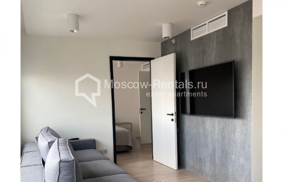 Photo #2 3-room (2 BR) apartment for <a href="http://moscow-rentals.ru/en/articles/long-term-rent" target="_blank">a long-term</a> rent
 in Russia, Moscow, New Arbat str, 15
