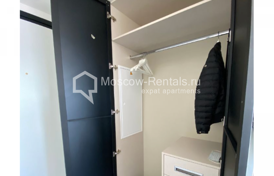 Photo #18 3-room (2 BR) apartment for <a href="http://moscow-rentals.ru/en/articles/long-term-rent" target="_blank">a long-term</a> rent
 in Russia, Moscow, New Arbat str, 15