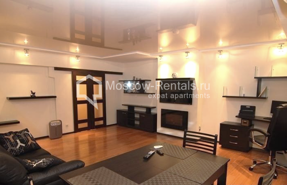 Photo #2 2-room (1 BR) apartment for <a href="http://moscow-rentals.ru/en/articles/long-term-rent" target="_blank">a long-term</a> rent
 in Russia, Moscow, Obolensky lane, 6