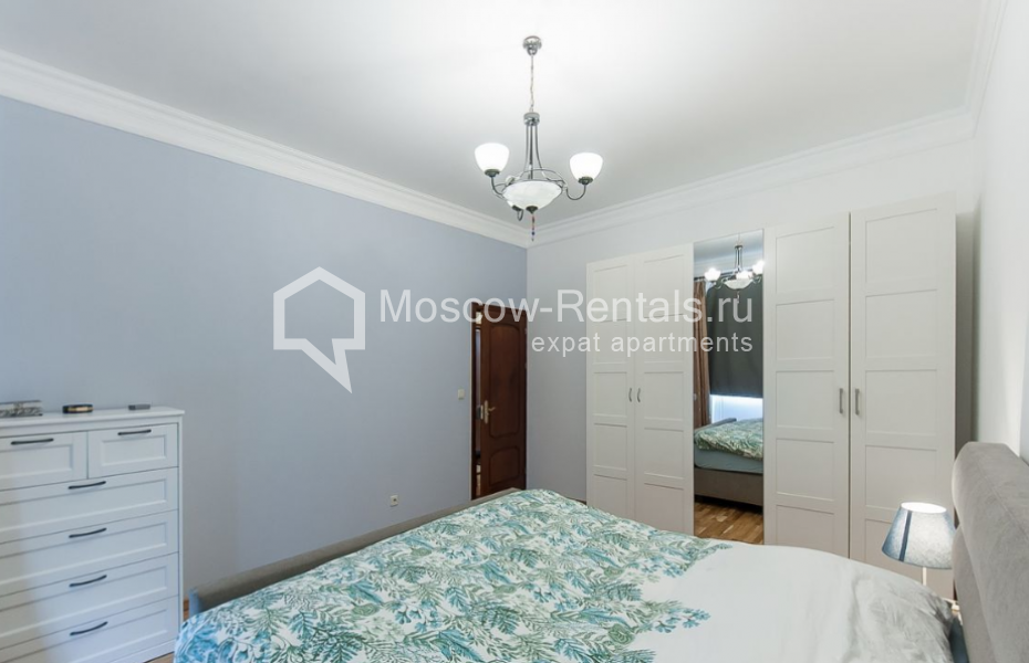 Photo #7 3-room (2 BR) apartment for <a href="http://moscow-rentals.ru/en/articles/long-term-rent" target="_blank">a long-term</a> rent
 in Russia, Moscow, Tverskoi blv, 16С5