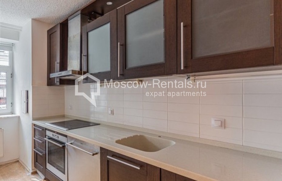 Photo #3 5-room (4 BR) apartment for <a href="http://moscow-rentals.ru/en/articles/long-term-rent" target="_blank">a long-term</a> rent
 in Russia, Moscow, Poslednyi lane, 21