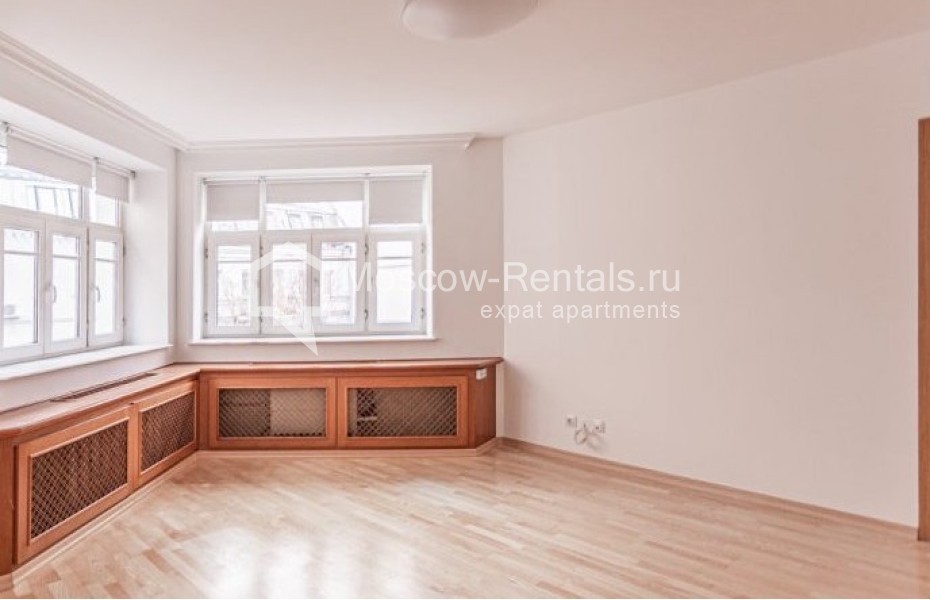 Photo #5 5-room (4 BR) apartment for <a href="http://moscow-rentals.ru/en/articles/long-term-rent" target="_blank">a long-term</a> rent
 in Russia, Moscow, Poslednyi lane, 21